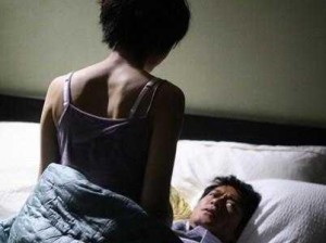 女主床戏被进高H(火辣床戏女主被进高 H，极致体验)